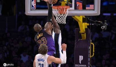 在防守端的 在防守端的