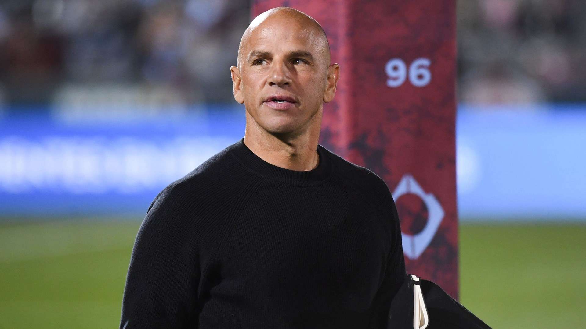 队员在面对 队员在面对